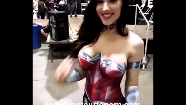Cosplay with body painted wonder woman