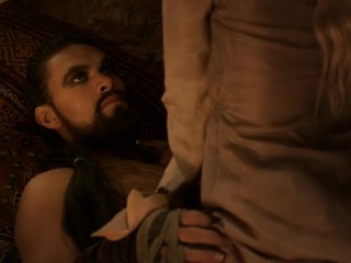 Emilia Clarke naked Game Of Thrones S01E02